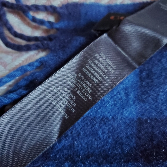 Coach Classic Plaid Wool/Cashmere Scarf - Picture 7 of 7
